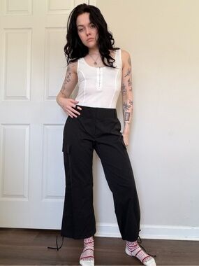Banana Republic Factory Black Cropped Wide-Leg Cargo Pants Small